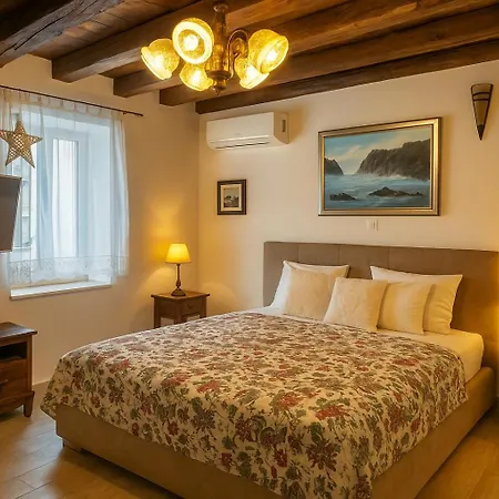 فيلة 19th Century Stone Art House In Nature Park ماكارسكا