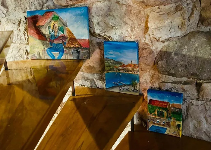 Villa 19th Century Stone Art House In Nature Park