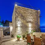 Host 2025- Stone Art House Villa *